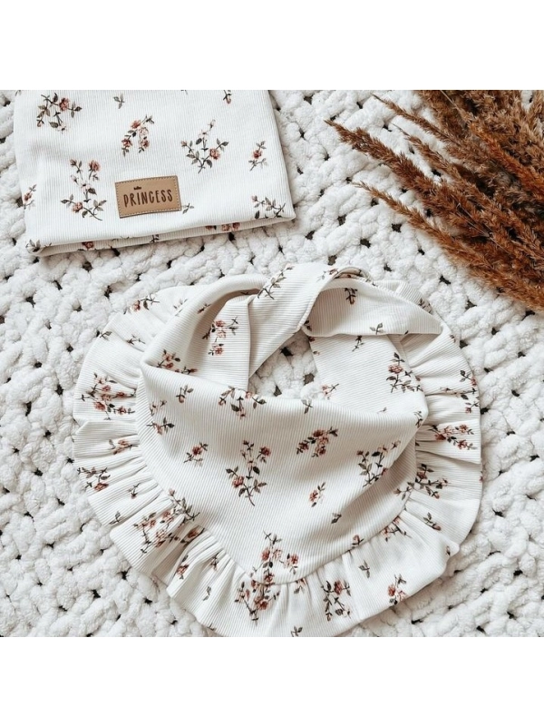 Komplet czapka i chusta prążek - drobne różyczki Komplet czapka i chusta prążek - drobne różyczki